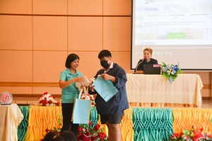 ปชส. มรท. พร้อมด้วย คณะเทคโนโลยีสารสนเทศ คณะเทคโนโลยีอุตสาหกรรม กองพัฒนานักศึกษา และนักศึกษา ร่วมลงพื้นที่แนะแนวการศึกษาและอาชีพโรงเรียนแก่งคอย จ.สระบุรี พบว่า ร้อยละ 80 ของนักเรียนชายที่เข้าร่วมการแนะแนวฯ มีความสนใจในหลักสูตรวิทยาศาสตรบัณฑิตและบริหารธุรกิจบัณฑิต และนักเรียนหญิงที่เข้าร่วมการแนะแนวฯ มีความสนใจในหลักสูตรอุตสาหกรรมศาสตรบัณฑิต