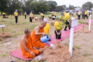 มรท. ร่วมกิจกรรมจิตอาสาพัฒนาเนื่องในวันคล้ายวันพระบรมราชสมภพ รัชกาลที่ 9