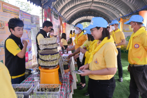 มรท. ร่วมกิจกรรมจิตอาสาพัฒนาเนื่องในวันคล้ายวันพระบรมราชสมภพ รัชกาลที่ 9