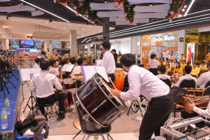 มนส.มรภ.เทพสตรี และ กระทรวง อว. จัดงานดนตรีในสวน : H.M. Song อว. บรรเลงเพลงของพ่อ เทิดพระเกียรติ ร.9 พื้นที่ จ.ลพบุรี สิงห์บุรี และสระบุรี