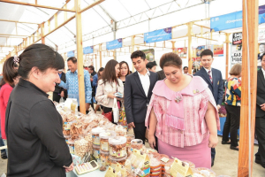 มรท. ร่วมงาน 9 ทศวรรษ รวมตัวสร้างสรรค์ ร่วมกันพัฒนาอย่างยั่งยืน ณ ม.สวนดุสิต วิทยาเขตสุพรรณบุรี