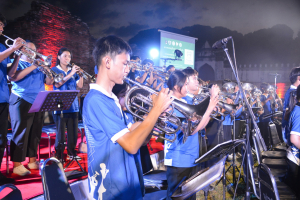 มรท. ร่วมจัดงานเยาวชนลพบุรีบรรเลงดนตรีในวัง ครั้งที่ 1