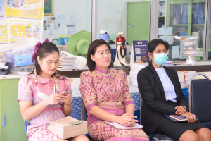 ปชส. มรท. พร้อมด้วย คณะเทคโนโลยีอุตสาหกรรม และคณะเทคโนโลยีสารสนเทศ ลงพื้นที่แนะแนวการศึกษาและอาชีพโรงเรียนพระนารายณ์ พบว่า ร้อยละ 50 ของนักเรียนชายและหญิงที่เข้าร่วมการแนะแนวมีความสนใจในหลักสูตรครุศาสตรบัณฑิต และนิติศาสตรบัณฑิต