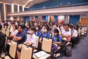 ศูนย์ภาษาจัดงานเทศกาลภาษานานาชาติ มรท.