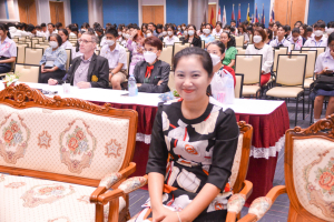 ศูนย์ภาษาจัดงานเทศกาลภาษานานาชาติ มรท.