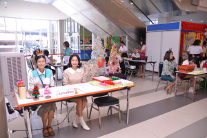 ศูนย์ภาษาจัดงานเทศกาลภาษานานาชาติ มรท.
