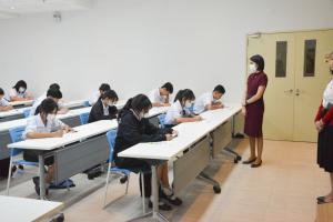 ศูนย์ภาษาจัดงานเทศกาลภาษานานาชาติ มรท.