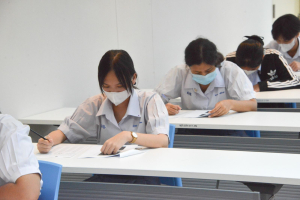 ศูนย์ภาษาจัดงานเทศกาลภาษานานาชาติ มรท.