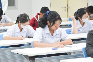 ศูนย์ภาษาจัดงานเทศกาลภาษานานาชาติ มรท.