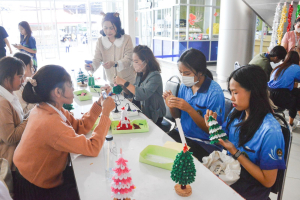 ศูนย์ภาษาจัดงานเทศกาลภาษานานาชาติ มรท.