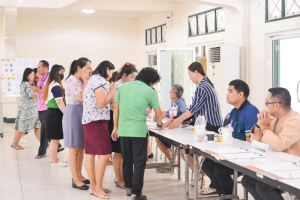 มรท. จัดเลือกตั้งกรรมการสรรหานายกสภามหาวิทยาลัยราชภัฏเทพสตรี และการเลือกตั้งคณะกรรมการสรรหากรรมการสภามหาวิทยาลัยราชภัฏเทพสตรี ผู้ทรงคุณวุฒิ จากบุคลากรประเภทคณาจารย์ประจำ และจากบุคลากรประเภทข้าราชการและพนักงาน