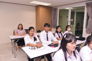 สาขาวิชาสังคมศึกษาจัดการเขียนบทความวิจัยและบทความวิชาการเพื่อเตรียมความพร้อมการนำเสนองานวิจัย