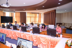 การประชุม คกก.ดำเนินงานคลังหน่วยกิต มรท.