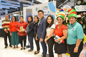 มรท. จัดอบรมเชิงปฏิบัติการต่อยอดผลิตภัณฑ์ชุมชน อบรมสมุดทำมือจากผ้าทอ 3 บุรี