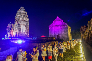 มรท. ร่วมงานทำบุญเมืองลพบุรี ครั้งที่ 24