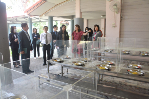 อธิการบดี มรท. นำทีม คกก.พัฒนาหลักสูตรปฐมวัยและประถมศึกษา รร.สาธิต ดูงาน รร.สาธิต 
