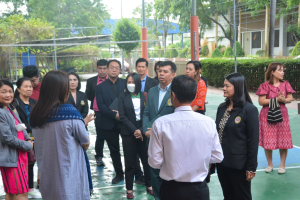 อธิการบดี มรท. นำทีม คกก.พัฒนาหลักสูตรปฐมวัยและประถมศึกษา รร.สาธิต ดูงาน รร.สาธิต 