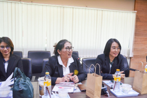 อธิการบดี มรท. นำทีม คกก.พัฒนาหลักสูตรปฐมวัยและประถมศึกษา รร.สาธิต ดูงาน รร.สาธิต 