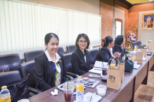 อธิการบดี มรท. นำทีม คกก.พัฒนาหลักสูตรปฐมวัยและประถมศึกษา รร.สาธิต ดูงาน รร.สาธิต 