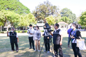 มรท. ร่วมถ่ายทำ MV นุ่งโจงห่มสไบ ประชาสัมพันธ์งานแผ่นดินสมเด็จพระนารายณ์มหาราช