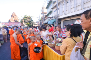 มรท. ร่วมพิธีทำบุญตักบาตรวันขึ้นปีใหม่ พ.ศ. 2567
