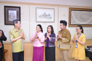 มรท. คารวะขอพรปีใหม่ ผวจ.ลพบุรี และ รอง ผวจ.ลพบุรี