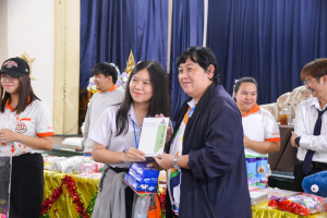 คณะเทคโนโลยีสารสนเทศ จัดโครงการส่งเสริมการแสดงออกทางศิลปวัฒนธรรมไทยฯ