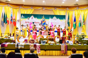 มรท. ร่วมการประชุมเตรียมการจัดงานและร่วมแถลงข่าวการประชุมวิชาการเครือข่ายศิลปวัฒนธรรมมหาวิทยาลัยแห่งประเทศไทย ระดับชาติ ครั้งที่ 4 และระดับนานาชาติ ครั้งที่ 14 พลังศิลปวัฒนธรรมสร้างสรรค์เศรษฐกิจ