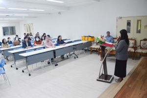 ศูนย์ภาษาจัดอบรมการใช้ Digital Tools to Enhance Learners Soft Skills for Effective Business Correspondence