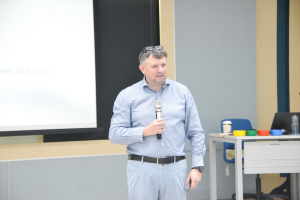 ศูนย์ภาษาจัดอบรมการใช้ Digital Tools to Enhance Learners Soft Skills for Effective Business Correspondence