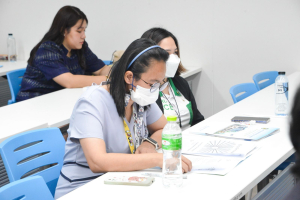 ศูนย์ภาษาจัดอบรมการใช้ Digital Tools to Enhance Learners Soft Skills for Effective Business Correspondence