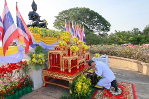 มรท. ร่วมพิธีถวายราชสักการะพ่อขุนรามคำแหงมหาราช