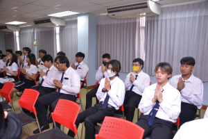 คณะวิทยาการจัดการจัดพิธีทำบุญคณะเนื่องในโอกาสวันขึ้นปีใหม่