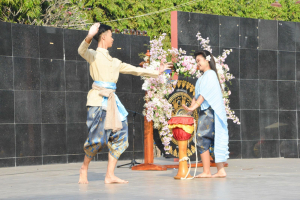 มรท. ร่วมรณรงค์แต่งไทยงานแผ่นดินสมเด็จพระนารายณ์มหาราช ประจำปี พ.ศ. 2567