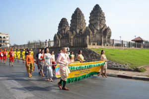 มรท. ร่วมรณรงค์แต่งไทยงานแผ่นดินสมเด็จพระนารายณ์มหาราช ประจำปี พ.ศ. 2567
