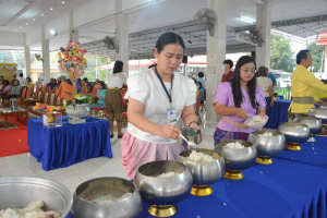 มรท. ร่วมโครงการ ผู้ว่าฯ พาแต่งไทย หิ้วปิ่นโตทำบุญ เกื้อกูลพระพุทธศาสนา รักษาสิ่งแวดล้อม จ.ลพบุรี ครั้งที่ 4