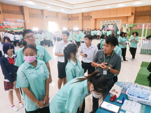 ปชส. พร้อมด้วย คณะเทคโนโลยีอุตสาหกรรม กองพัฒนานักศึกษา และนักศึกษา ลงพื้นที่ออกบูธแนะแนวการศึกษาและอาชีพโรงเรียนแก่งคอย จ.สระบุรี พบว่า ร้อยละ 80 ของนักเรียนชายที่เข้าร่วมการแนะแนวฯ มีความสนใจในหลักสูตรวิทยาศาสตรบัณฑิตและบริหารธุรกิจบัณฑิต และนักเรียนหญิงที่เข้าร่วมการแนะแนวฯ มีความสนใจในหลักสูตรอุตสาหกรรมศาสตรบัณฑิต