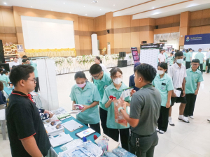 ปชส. พร้อมด้วย คณะเทคโนโลยีอุตสาหกรรม กองพัฒนานักศึกษา และนักศึกษา ลงพื้นที่ออกบูธแนะแนวการศึกษาและอาชีพโรงเรียนแก่งคอย จ.สระบุรี พบว่า ร้อยละ 80 ของนักเรียนชายที่เข้าร่วมการแนะแนวฯ มีความสนใจในหลักสูตรวิทยาศาสตรบัณฑิตและบริหารธุรกิจบัณฑิต และนักเรียนหญิงที่เข้าร่วมการแนะแนวฯ มีความสนใจในหลักสูตรอุตสาหกรรมศาสตรบัณฑิต