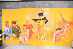 สนง.ปชส.จ.ลพบุรี สัมภาษณ์ ผอ.สำนักศิลปะและวัฒนธรรม เกี่ยวกับการจัดแสดงนิทรรศการเทิดพระเกียรติพระบาทสมเด็จพระเจ้าอยู่หัวที่จะจัดแสดงในงานแผ่นดินสมเด็จพระนารายณ์มหาราช