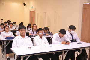 ศาลจังหวัดลพบุรี จัดบรรยายให้ความรู้โครงการไกล่เกลี่ยก่อนฟ้อง ที่พึ่งแรกของประชาชน แก่นักศึกษา