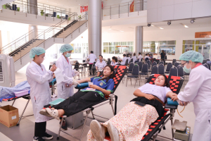 งานพยาบาล กองพัฒนานักศึกษา จัดกิจกรรมบริจาคโลหิต ถวายเป็นพระราชกุศลแด่ รัชกาลที่ 9