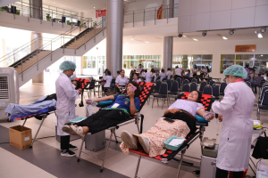 งานพยาบาล กองพัฒนานักศึกษา จัดกิจกรรมบริจาคโลหิต ถวายเป็นพระราชกุศลแด่ รัชกาลที่ 9