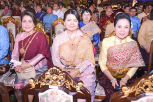อธิการบดี มรท. นำผู้บริหาร คณาจารย์ และบุคลากร ร่วมพิธีเปิดงานแผ่นดินสมเด็จพระนารายณ์มหาราช ครั้งที่ 36 ประจำปี พ.ศ. 2567