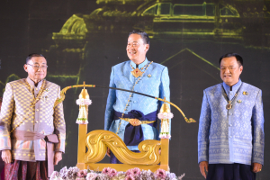 อธิการบดี มรท. นำผู้บริหาร คณาจารย์ และบุคลากร ร่วมพิธีเปิดงานแผ่นดินสมเด็จพระนารายณ์มหาราช ครั้งที่ 36 ประจำปี พ.ศ. 2567