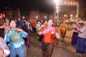 มรท. จัดการแสดงศิลปะ ดนตรี ประเพณี วัฒนธรรมและศิลปะร่วมสมัย เรื่อง “Soft Power ท้องถิ่น จังหวัดลพบุรี”