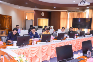 การประชุมเพื่อพิจารณาคัดเลือกผู้มีคุณสมบัติเหมาะสมเป็นกรรมการสภามหาวิทยาลัยผู้ทรงคุณวุฒิ มรท. ครั้งที่ 1/67