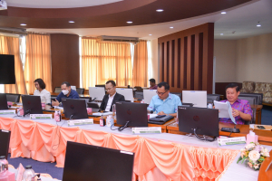 การประชุมเพื่อพิจารณาคัดเลือกผู้มีคุณสมบัติเหมาะสมเป็นกรรมการสภามหาวิทยาลัยผู้ทรงคุณวุฒิ มรท. ครั้งที่ 1/67
