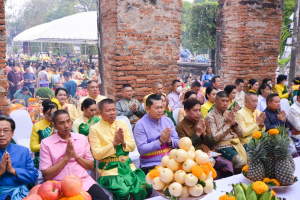 มรท. ร่วมพิธีวันคล้ายวันพระบรมราชสมภพสมเด็จพระนารายณ์มหาราช ประจำปี พ.ศ. 2567