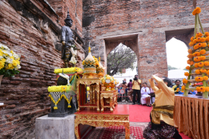 มรท. ร่วมพิธีวันคล้ายวันพระบรมราชสมภพสมเด็จพระนารายณ์มหาราช ประจำปี พ.ศ. 2567