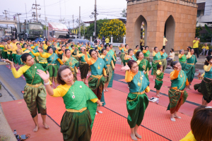 มรท. ร่วมพิธีวันคล้ายวันพระบรมราชสมภพสมเด็จพระนารายณ์มหาราช ประจำปี พ.ศ. 2567